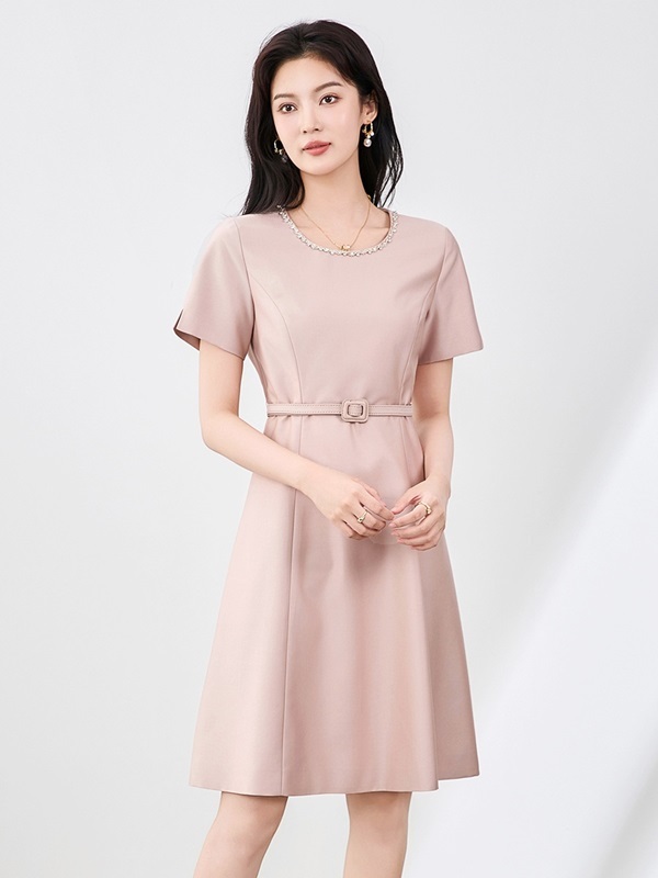 圓鑽領剪裁腰帶洋裝 粉色