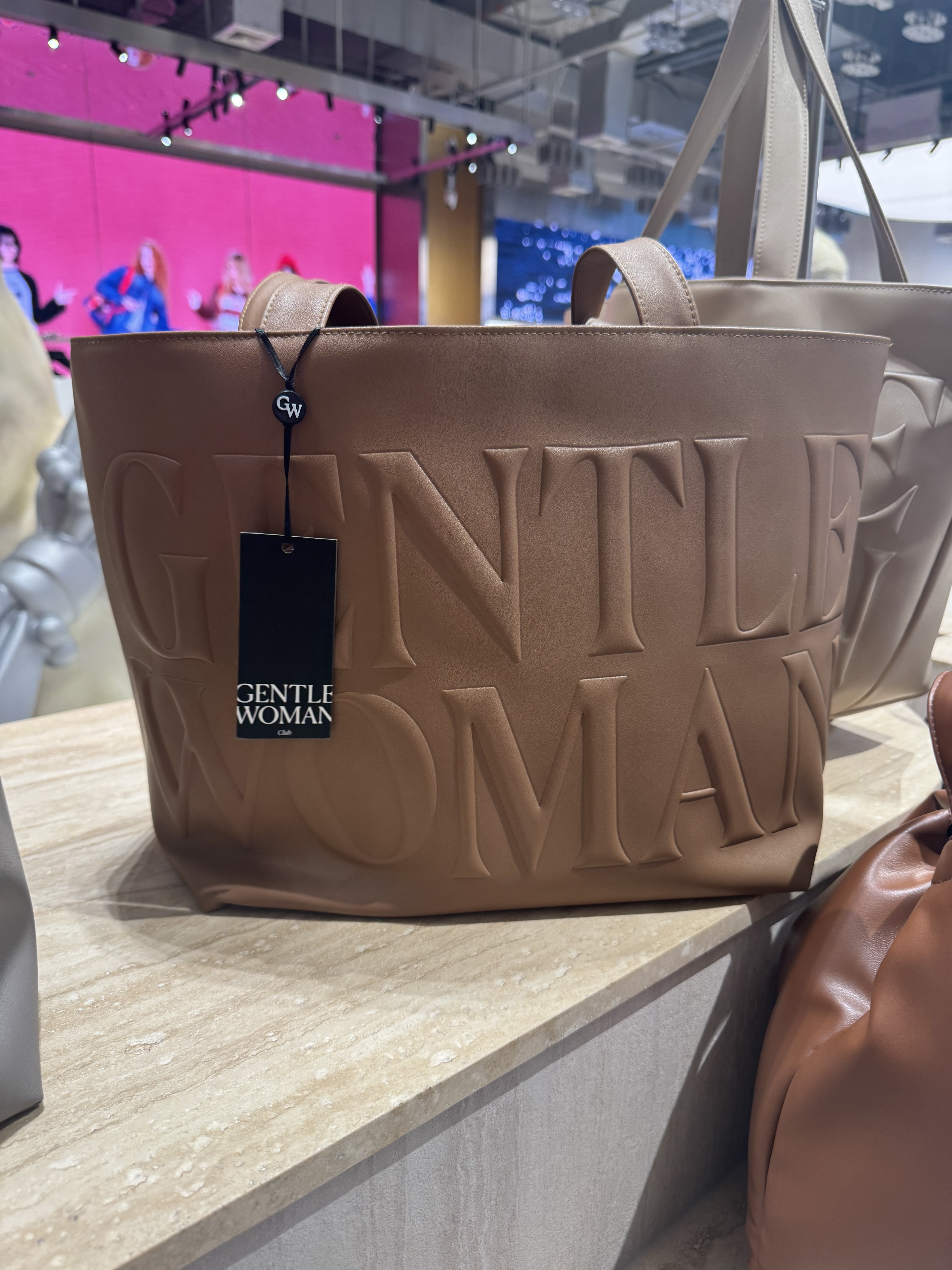 GENTLEWOMEN 新款字母手袋