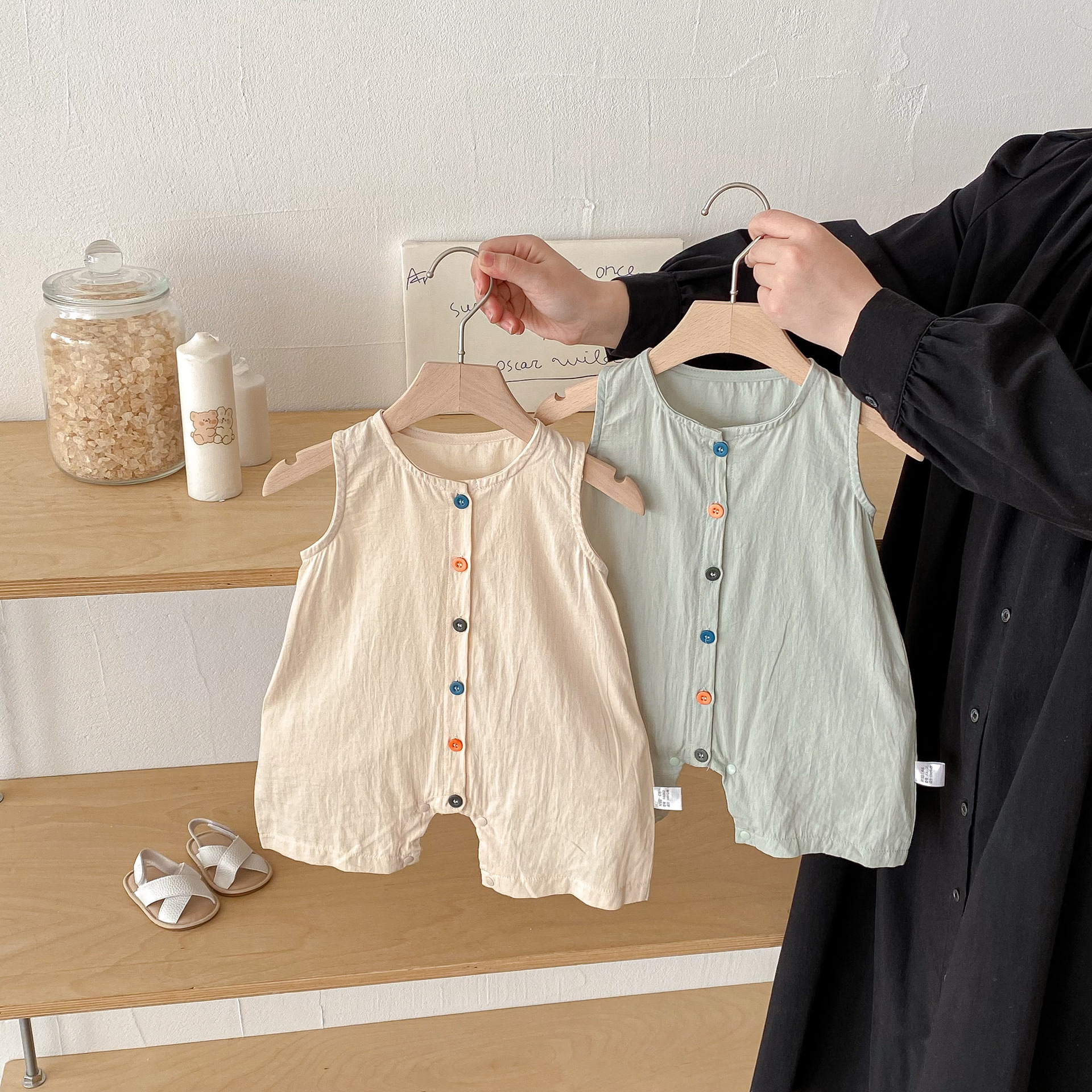 彩扣背心連身衣(66-90)