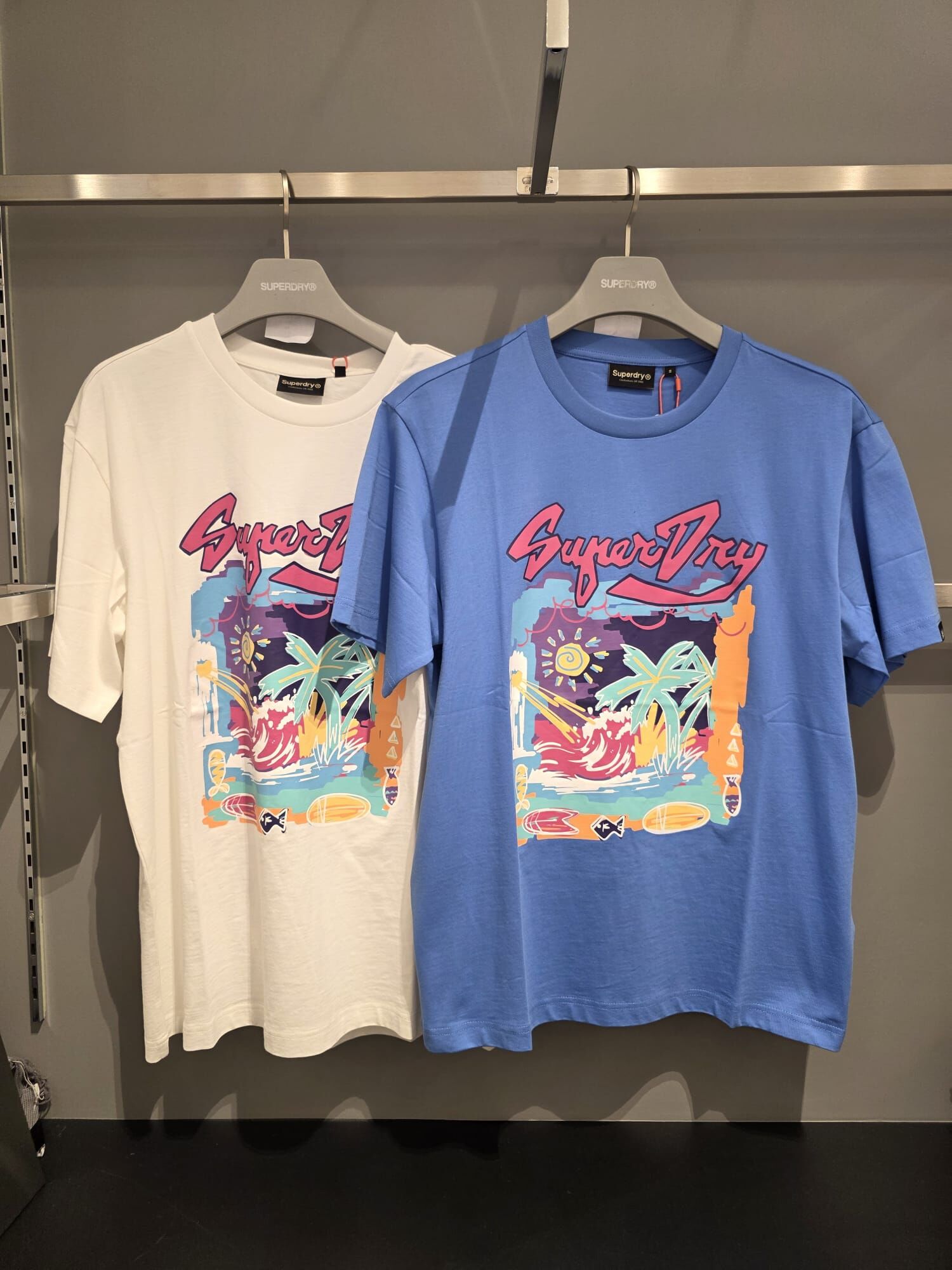 【直播】SUPERDRY LX022305 復古街頭衝浪感短 T