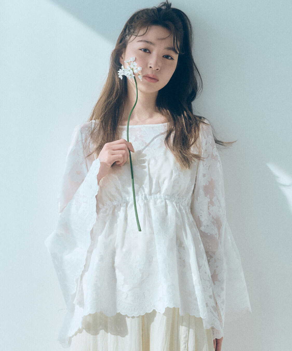 [預購] COCO DEAL 花卉刺繡雪紡上衣