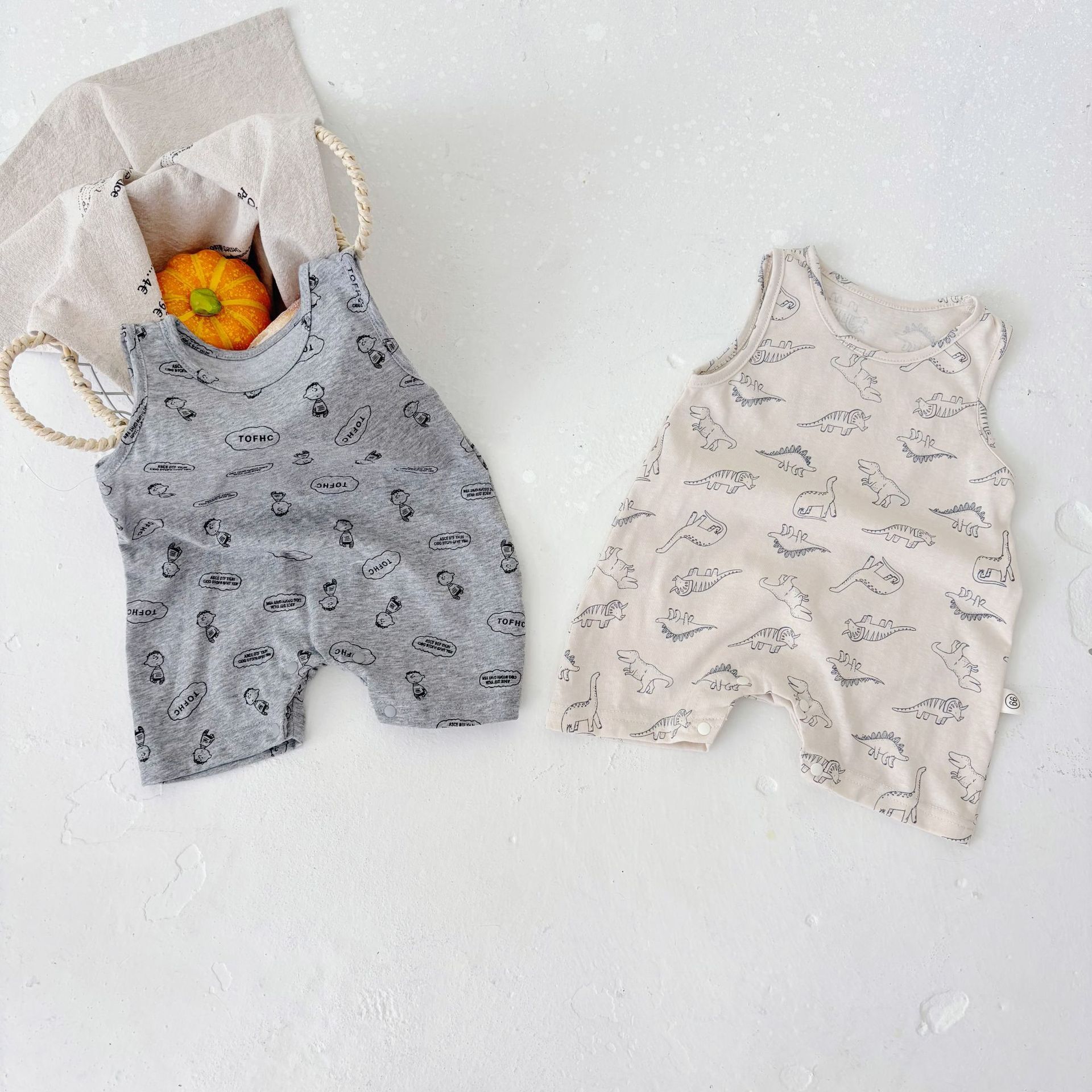 滿版恐龍/卡通背心連身衣(66-90)