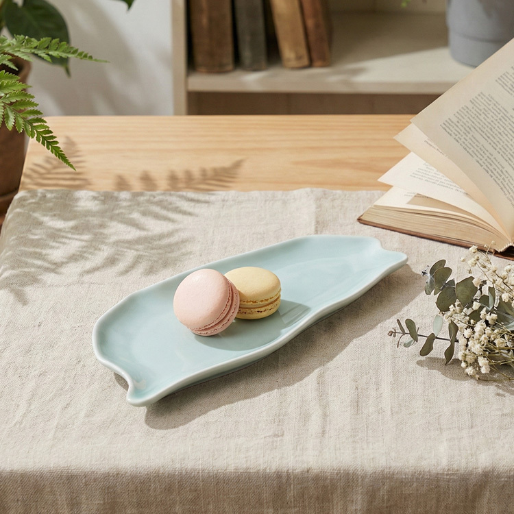 T58青瓷台灣造型盤