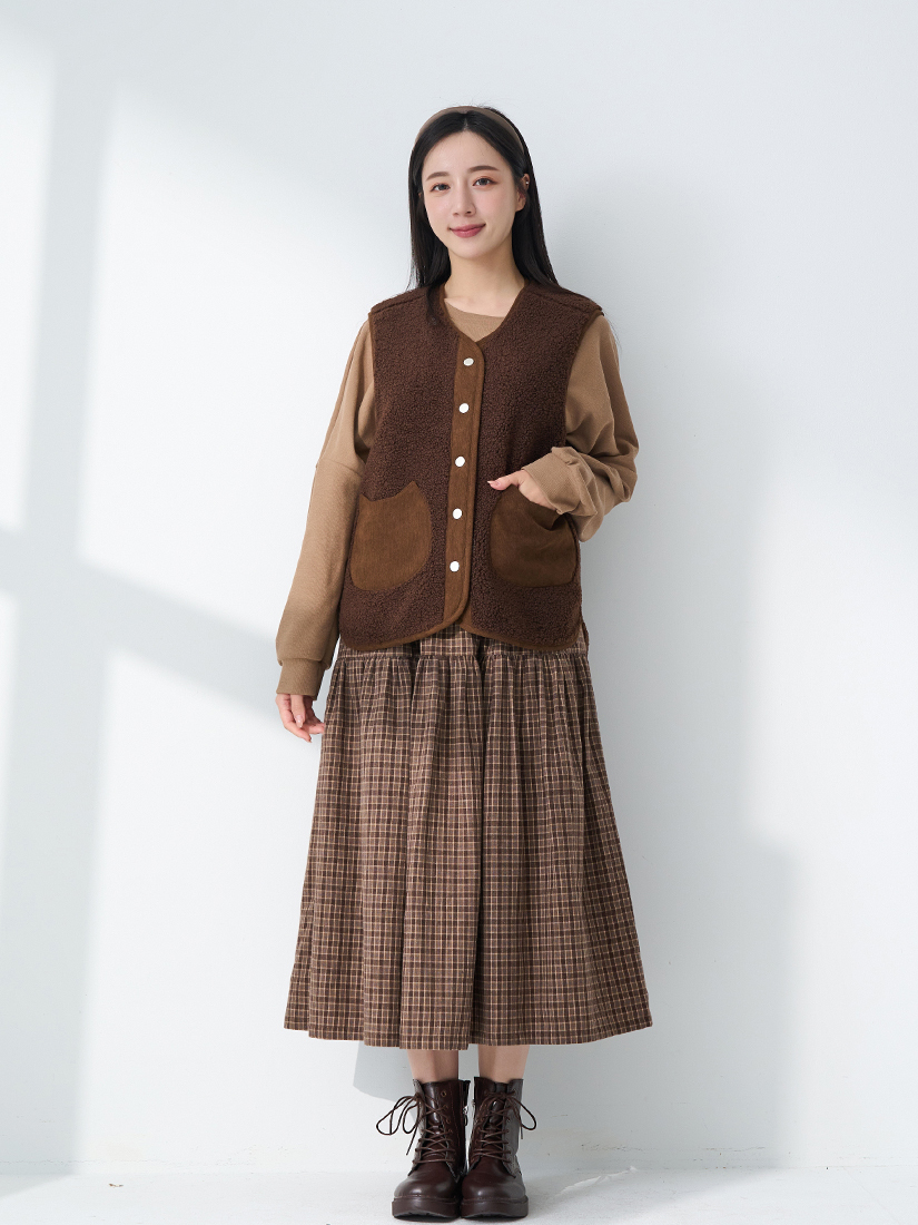 搖粒絨貓咪背心素面上衣輕磨毛格紋八分裙組合