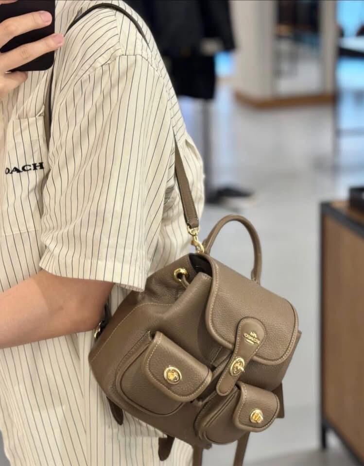 VR053 Coach Hadley 後背包 22x20 cm