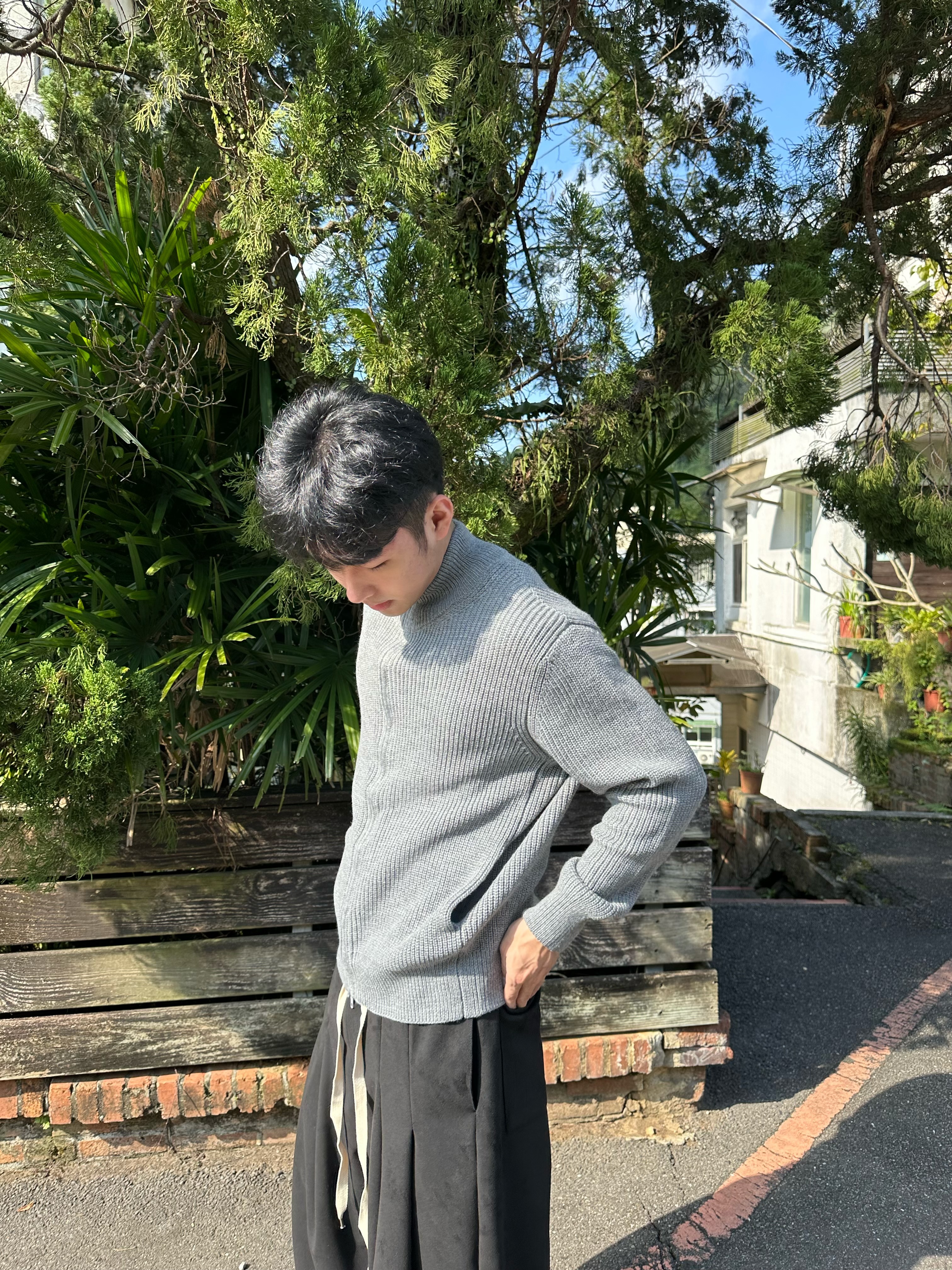 低調溫柔 立領拉鍊 針織 外套