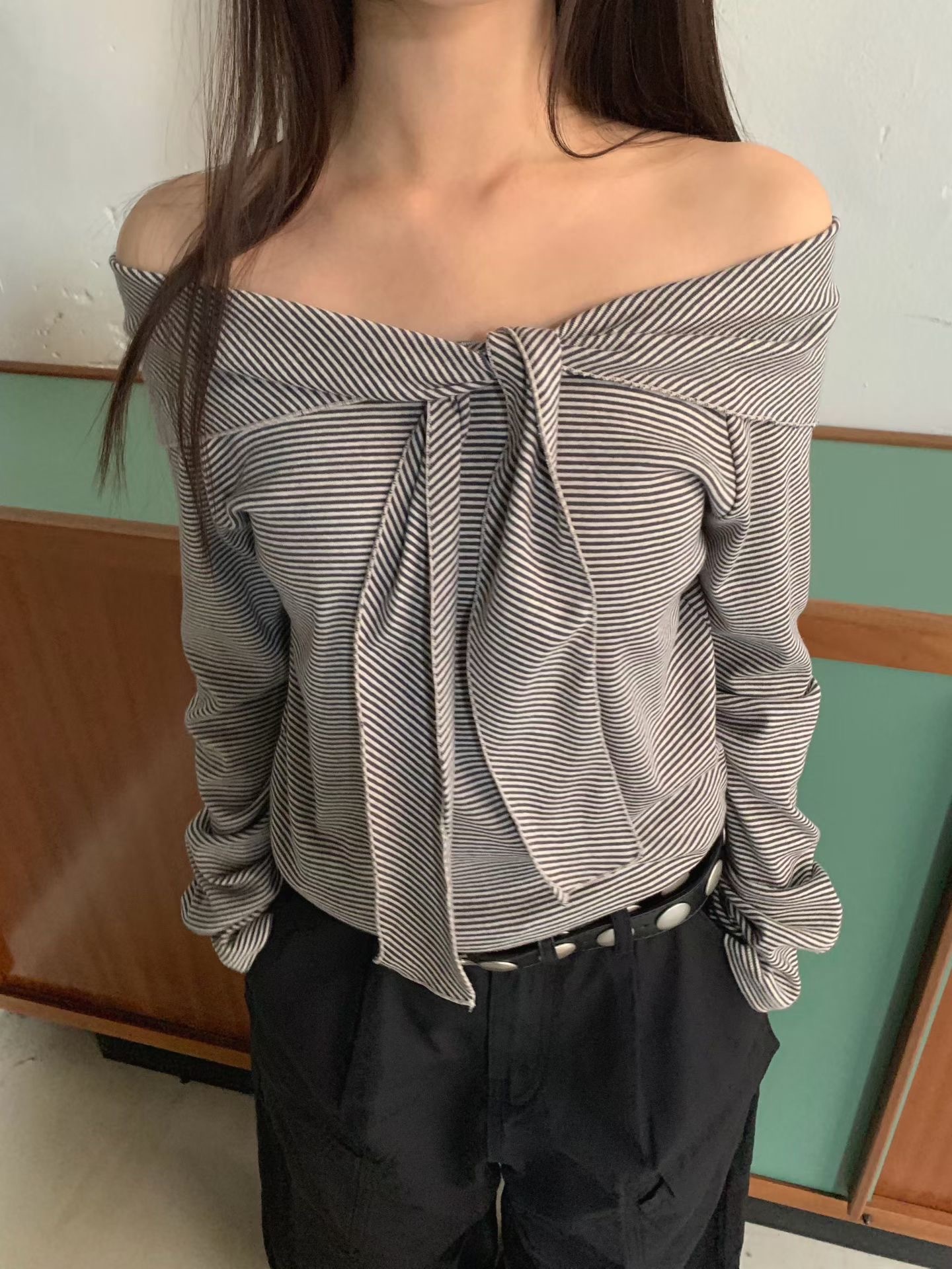 (現貨)水手蝴蝶結間條上衣 T260208(紫紅/黑白)