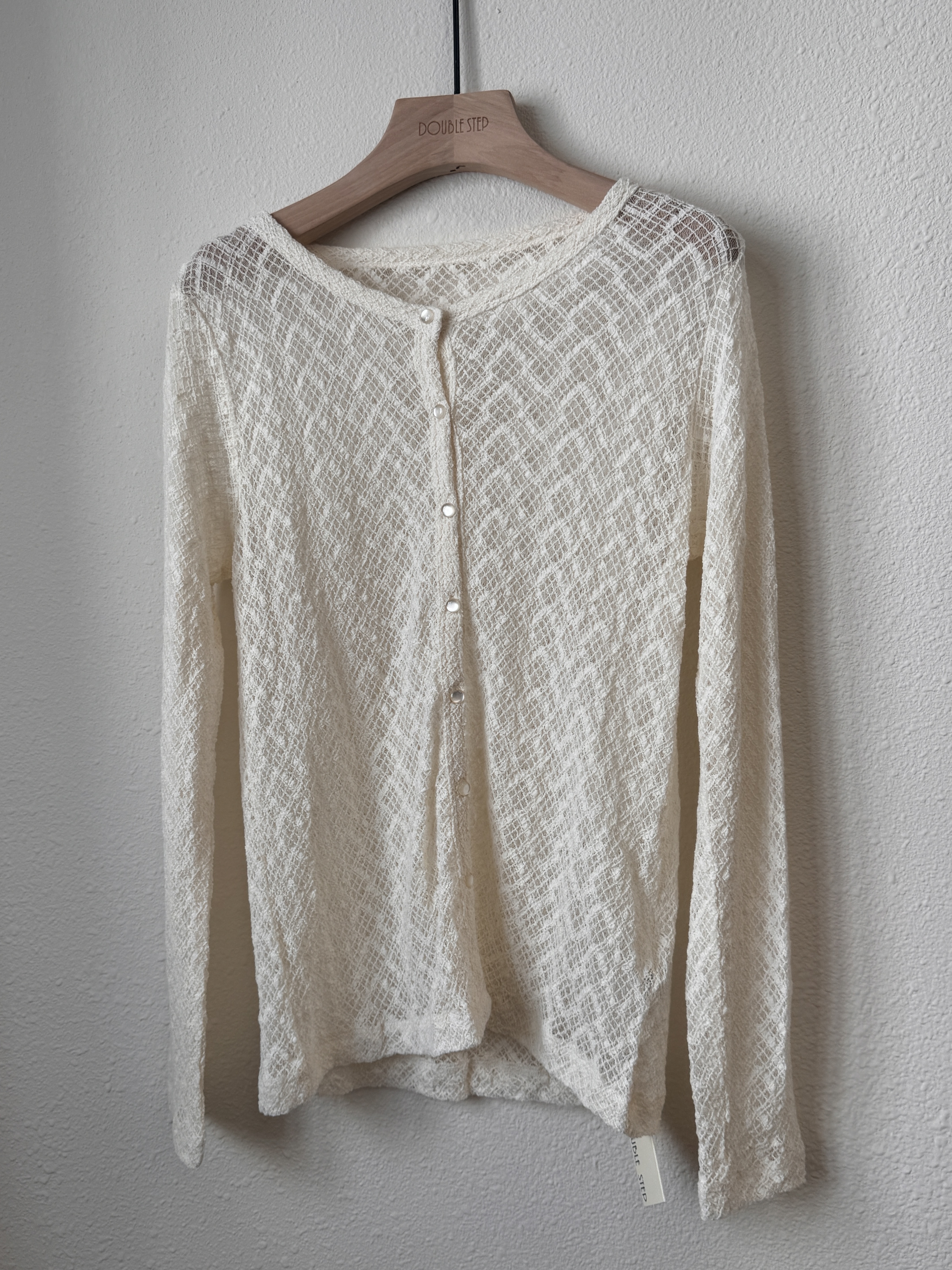 精緻感縷空格紋開胸上衣 - JK53863