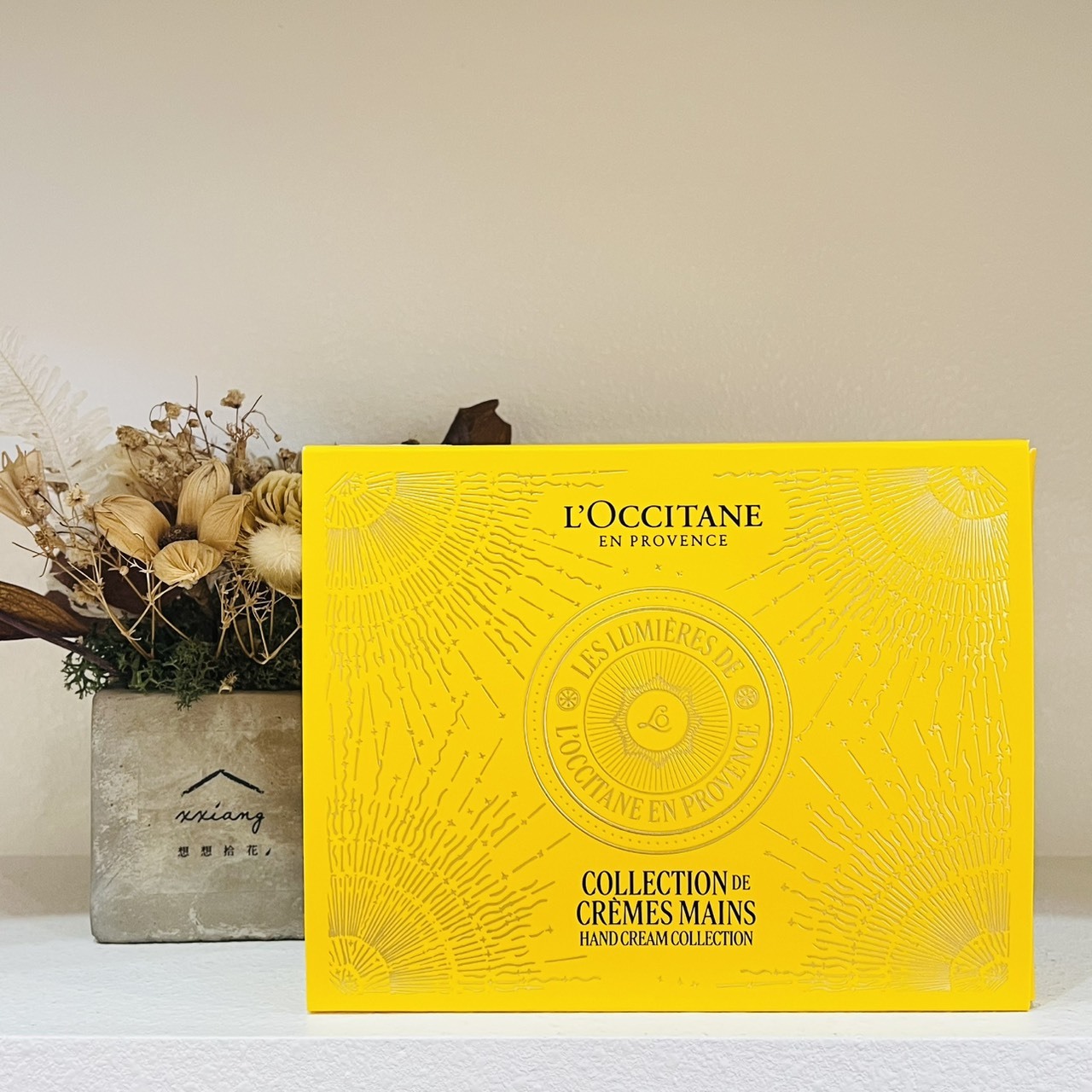 L’OCCITANE 歐舒丹 2025聖誕限定 護手霜禮盒組 30ml  3入