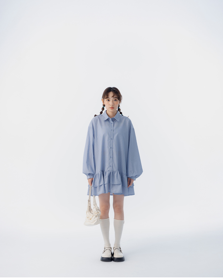 下摆荷叶剪接设计条纹短洋装 两色售【01087259】现+预