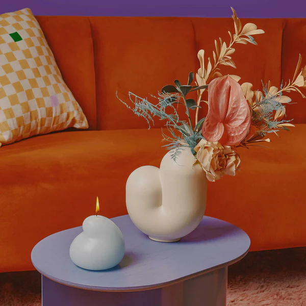 Talbot & Yoon-Kirby 花瓶，有三種形狀可供選擇，每種形狀都獨具特色