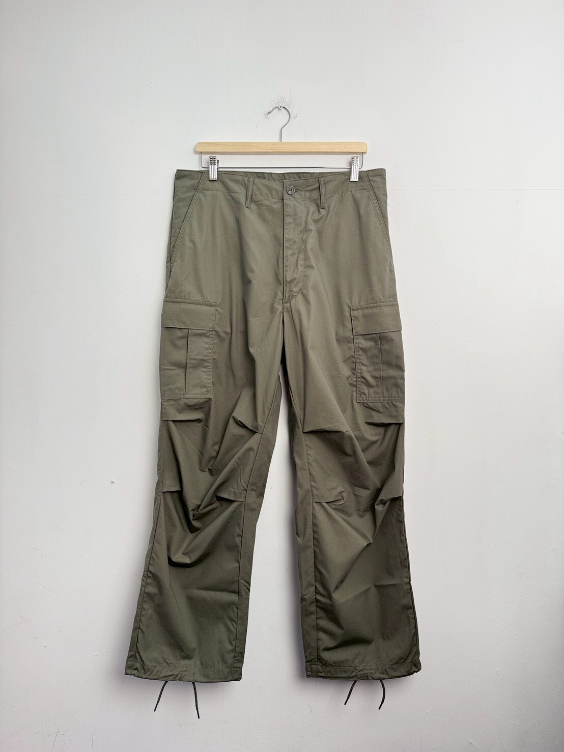 DESCENDANT BUCKET CARGO TROUSERS SIZE 3