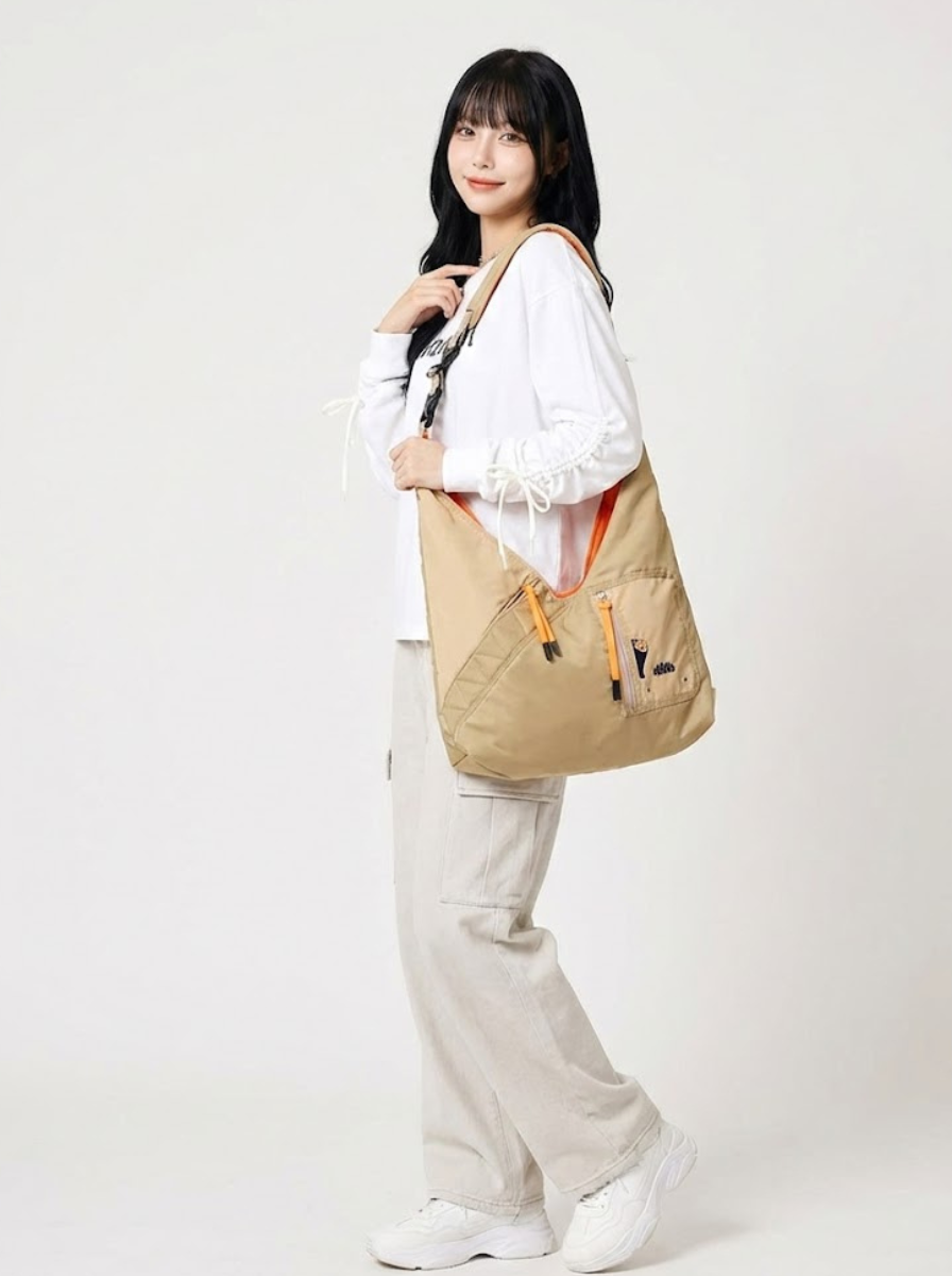 日本預訂 graniph GH Beautiful Shadow (CONTROL FREAK) | Triangle Tote Bag