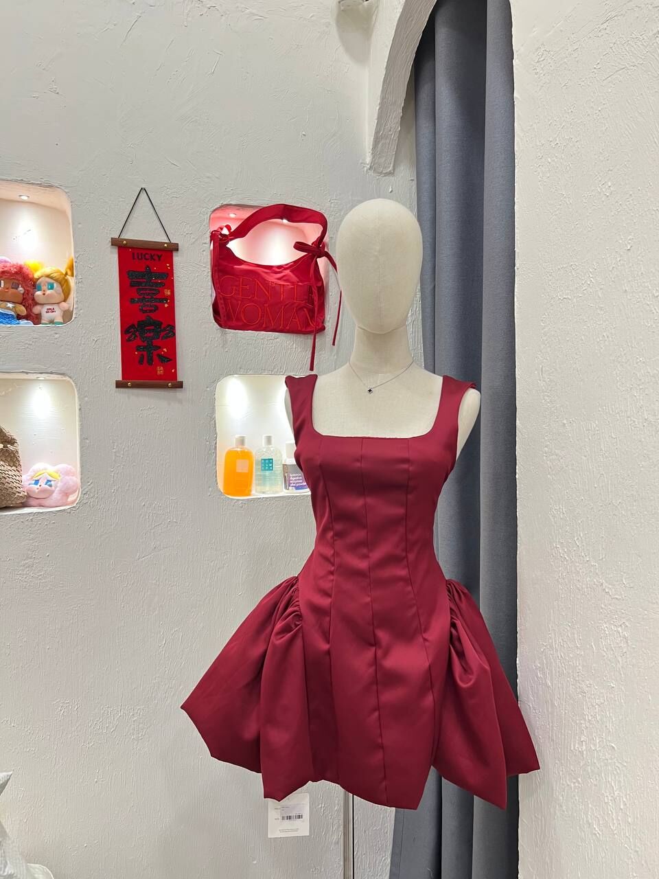 Mia Dress