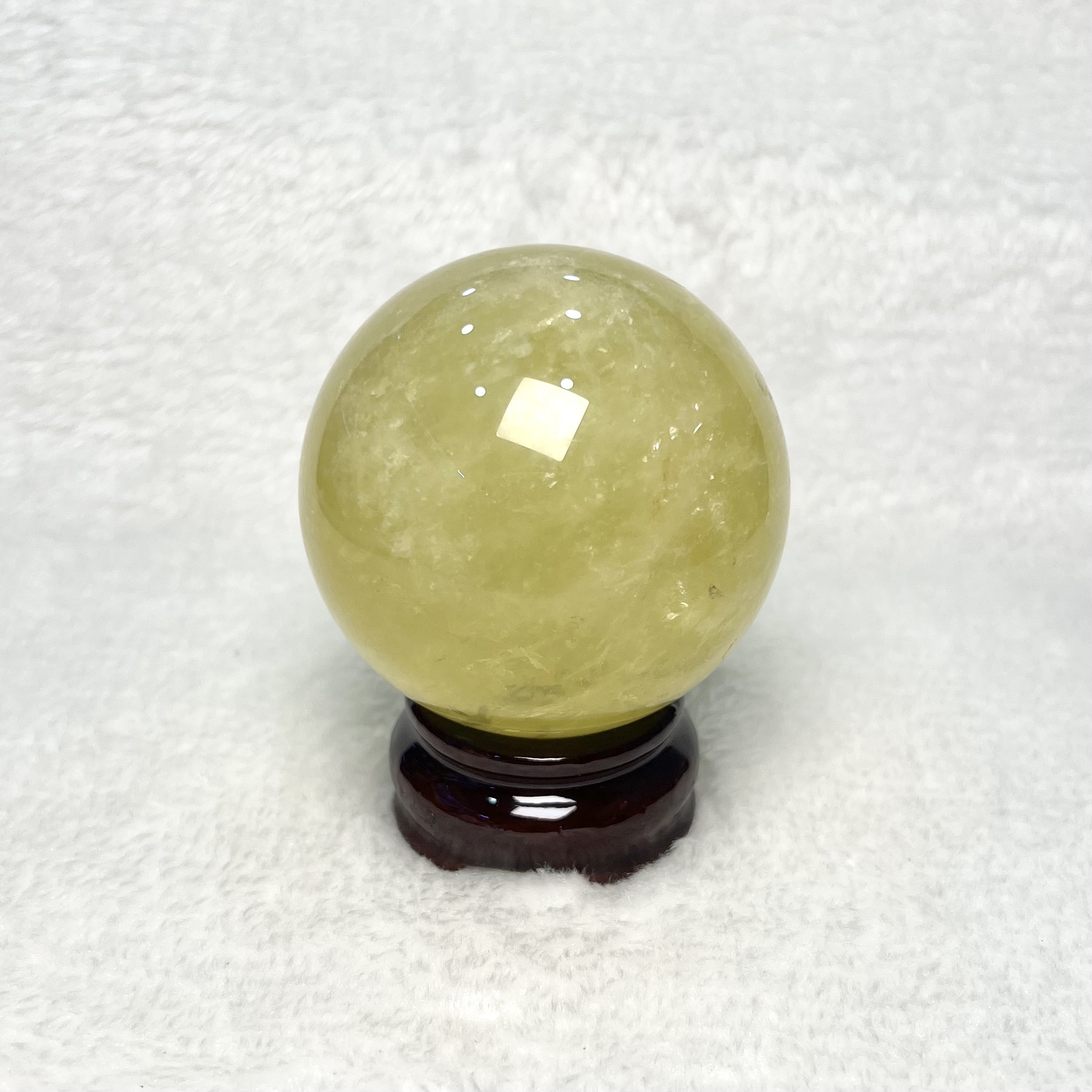 黃水晶球 6.6cm #A717