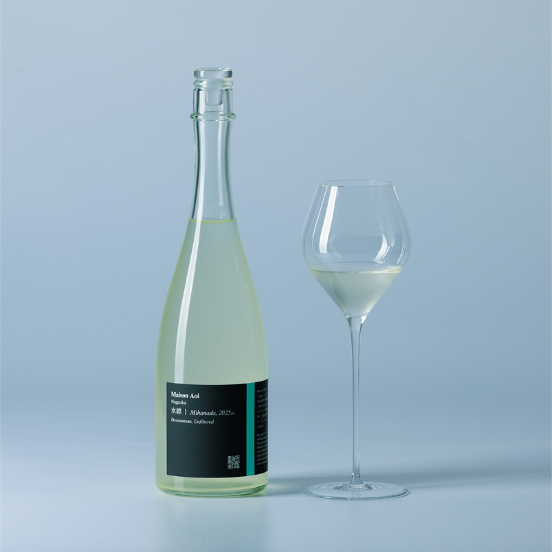 Maison Aoi Mihanada Unfiltered 720ml