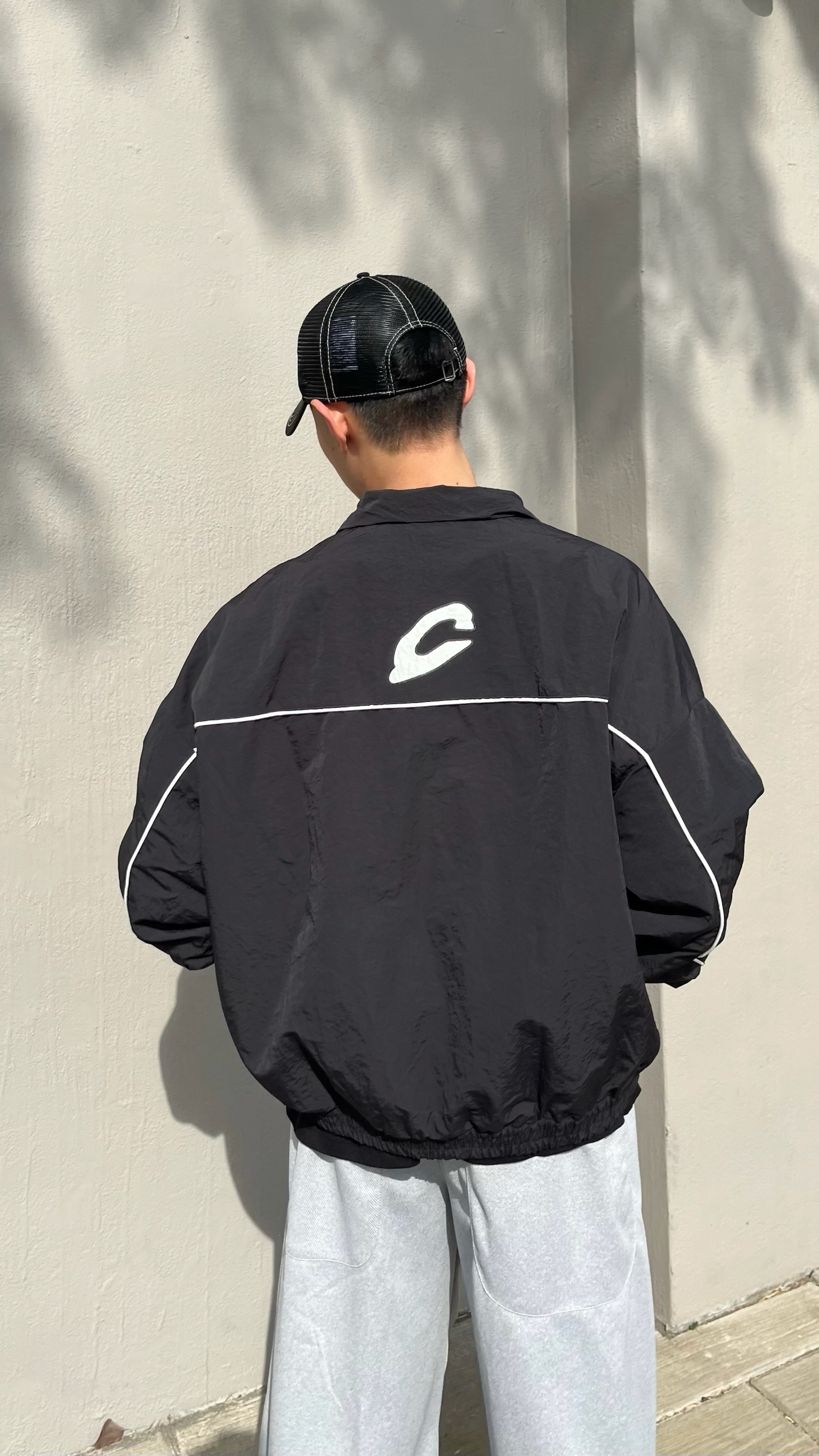 半高領C字織帶線條外套 (2colors)