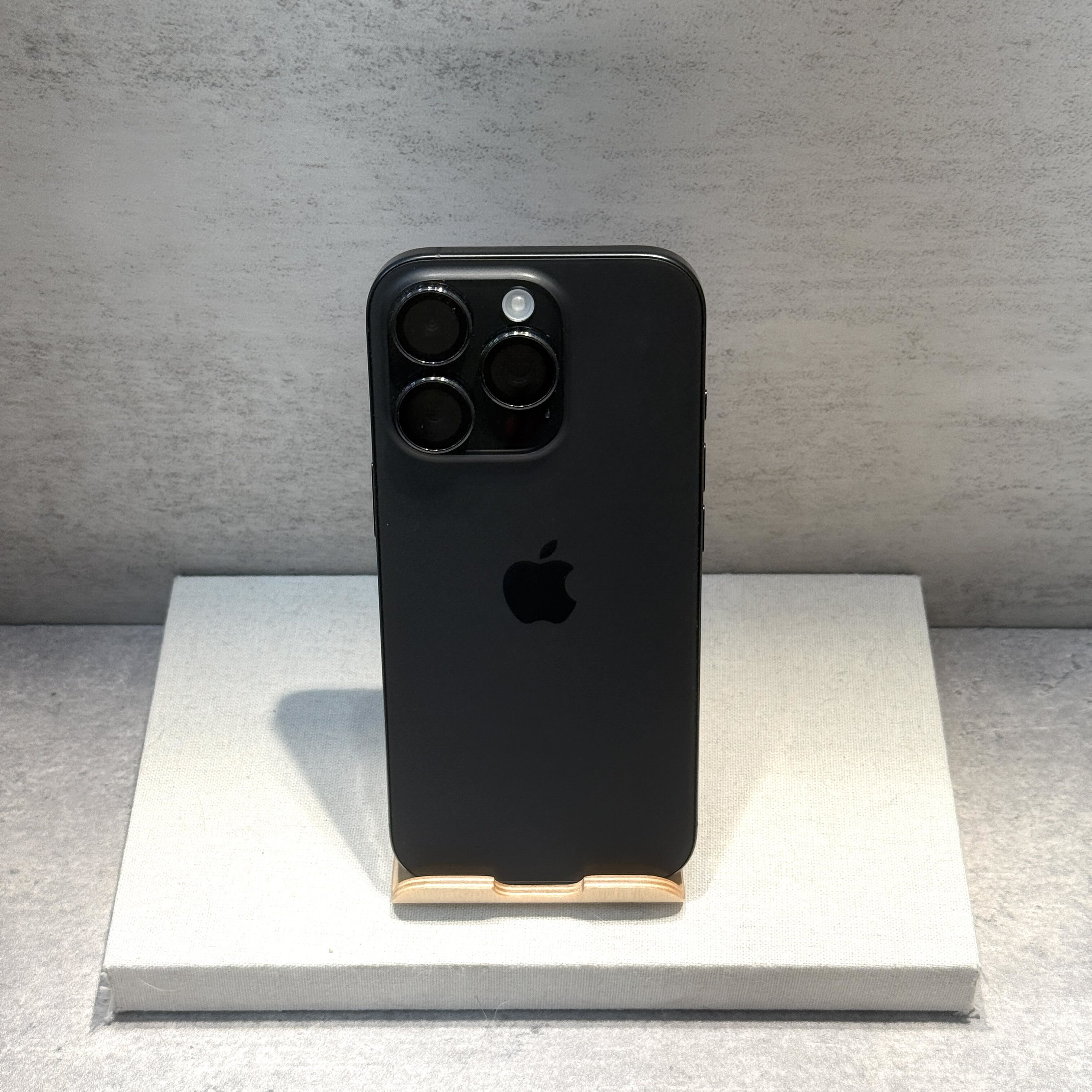 【二手】iPhone 16 Pro 256G 黑色 保固至 2026/05/26