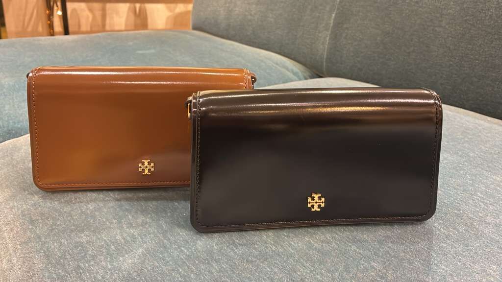 VS004 Tory Burch 十字細LOGO前翻蓋令身CROSSBODY 19x11cm