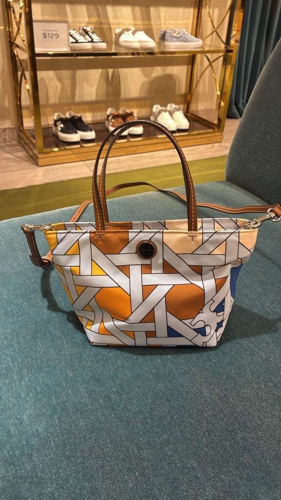 VS008 Tory Burch 十字細LOGO兩用包 25x15cm