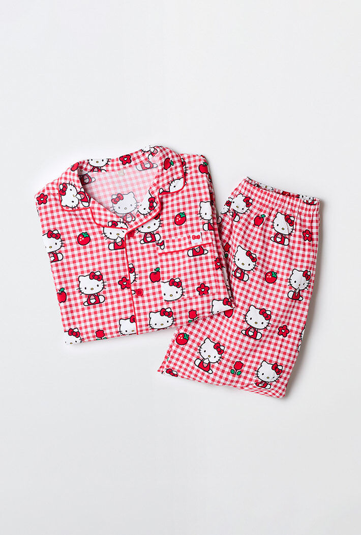 SPAO X HELLO KITTY PAJAMA
