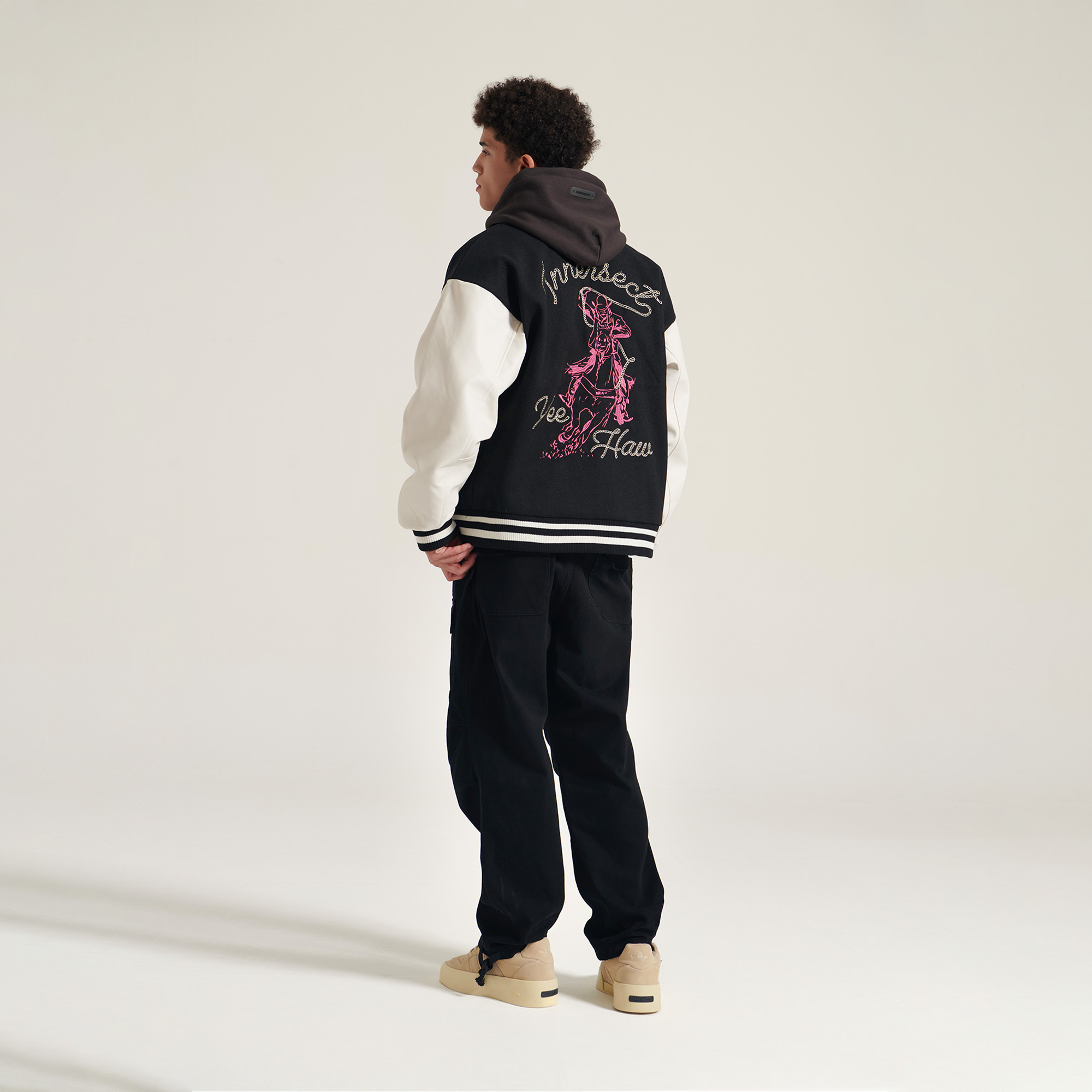 預購4/25抵台 INNERSECT 三生萬物 毛巾刺繡字母 印花拼接 美式復古棒球外套 男女同款【INN24FWTJK156】