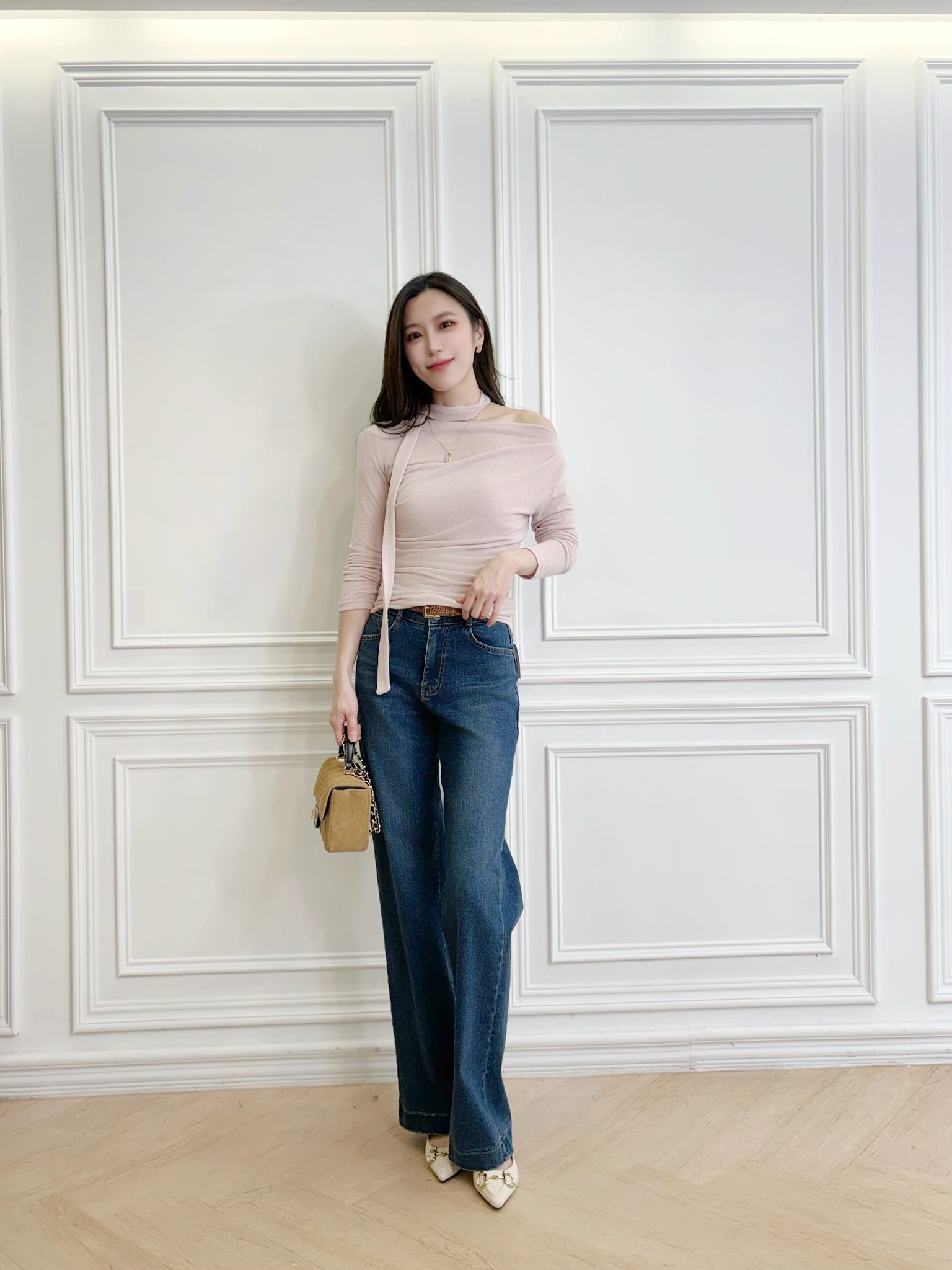 側抓褶彈性棉料上衣(附綁帶)