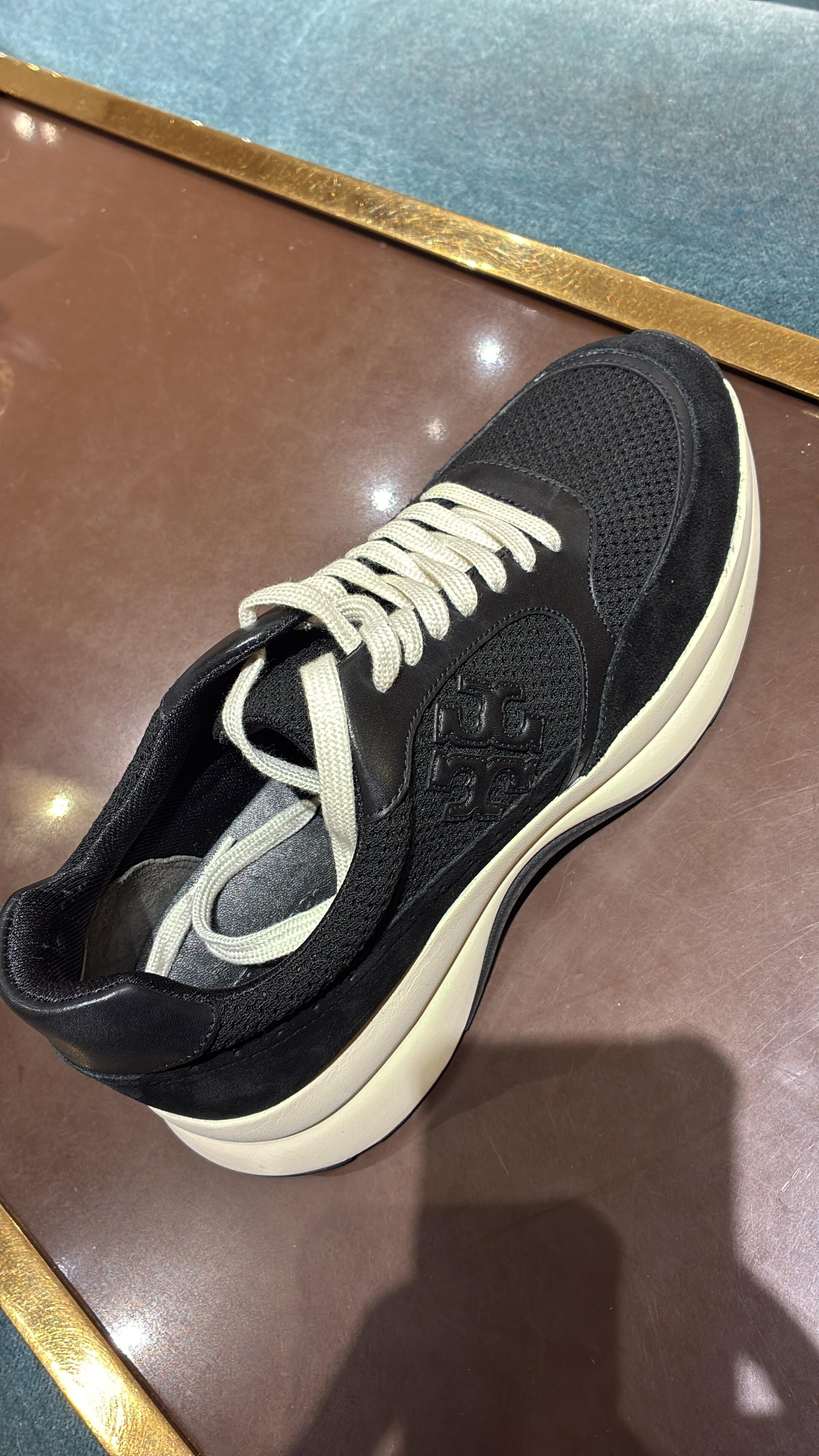 VS022 Tory Burch 十字LOGO黑色網面休閒鞋