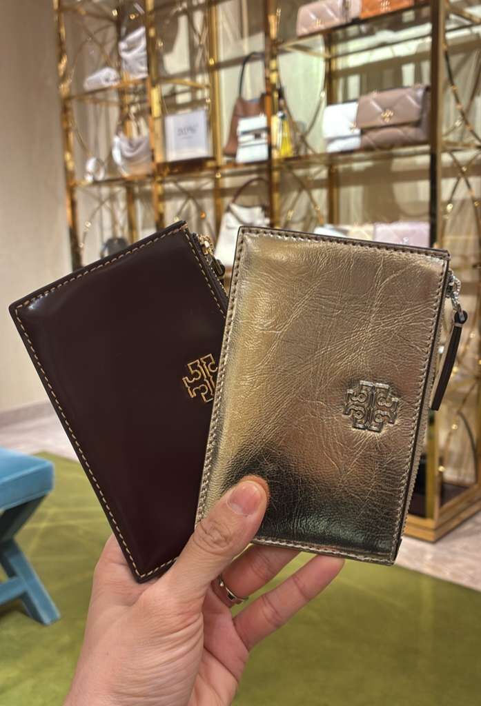 VS036 Tory Burch 十字LOGO拉鏈手拿包