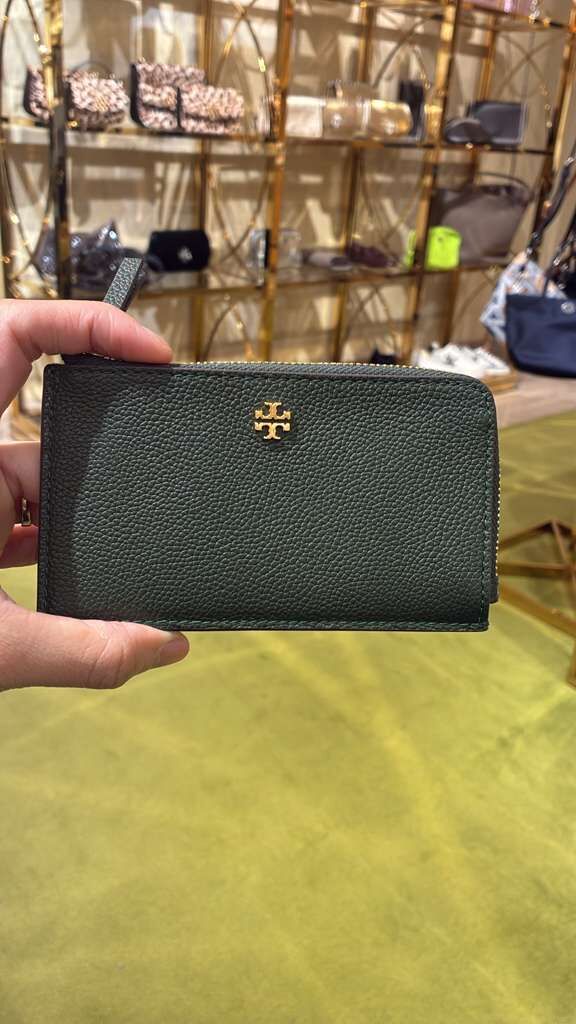 VS042 Tory Burch 細LOGO綠色拉鏈卡包 14x8CM
