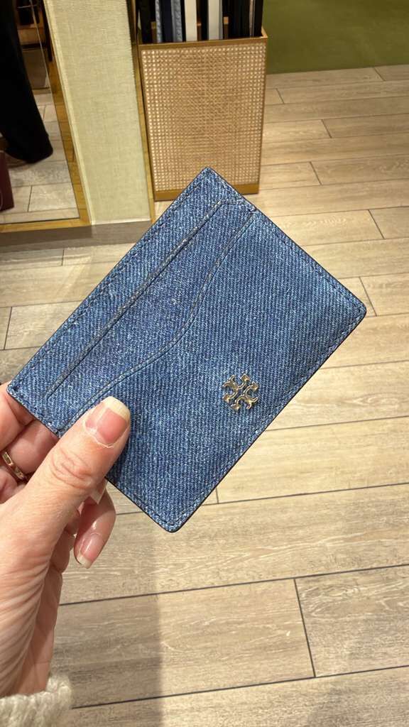 VS045 Tory Burch 牛仔布款細LOGO卡套