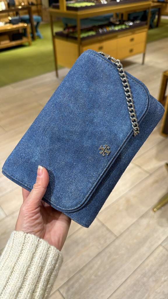 VS046 Tory Burch 牛仔布款LOGO鏈帶CROSS BODY 14x 19CM