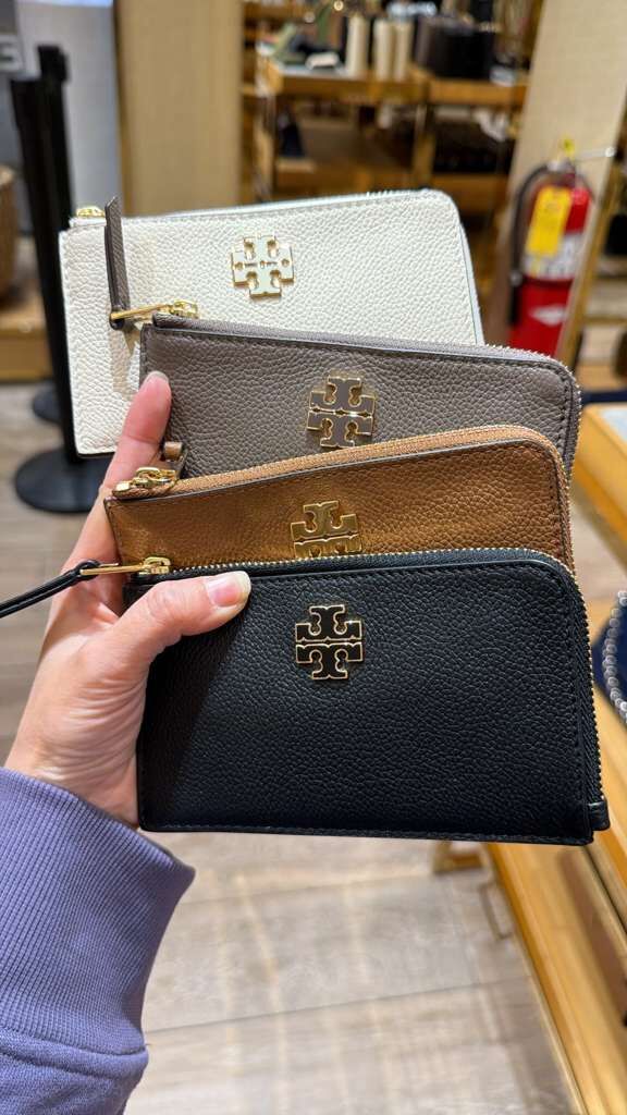 VS067 Tory Burch 十字LOGO L型拉鏈卡包