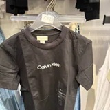 [S] CALVIN KLEIN BLACK STANDARD LOGO RELAXED TSHIRT, SP47614107-47A220G-002 (SCK833)