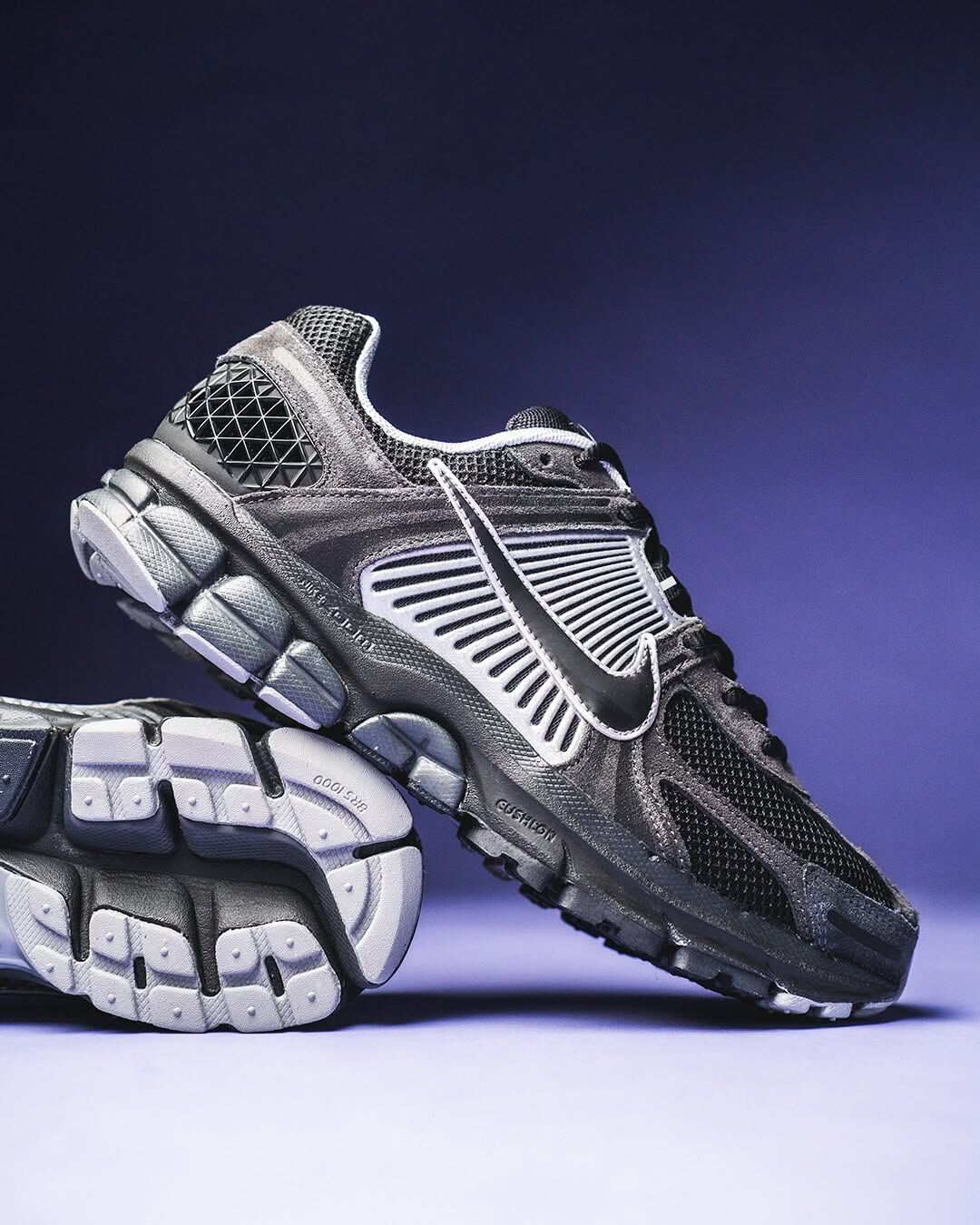 (預訂) Nike Zoom Vomero 5 - Anthracite Flat Silver