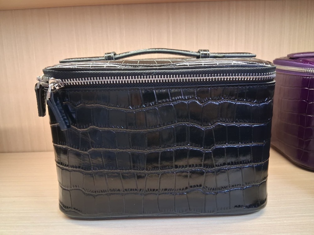 GG260223-R4-真皮鱷魚壓紋盒型包包-黑色(大)