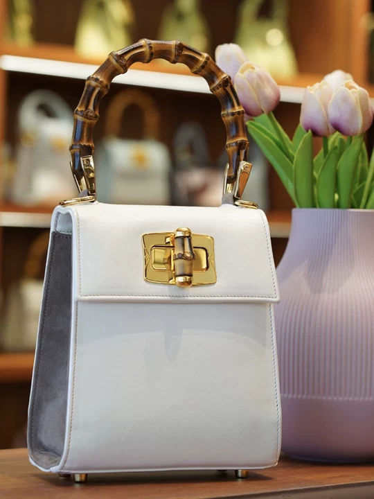 Cll08 Candy Bamboo 珠光色 光面 方包 s 微瑕不退不換 -M