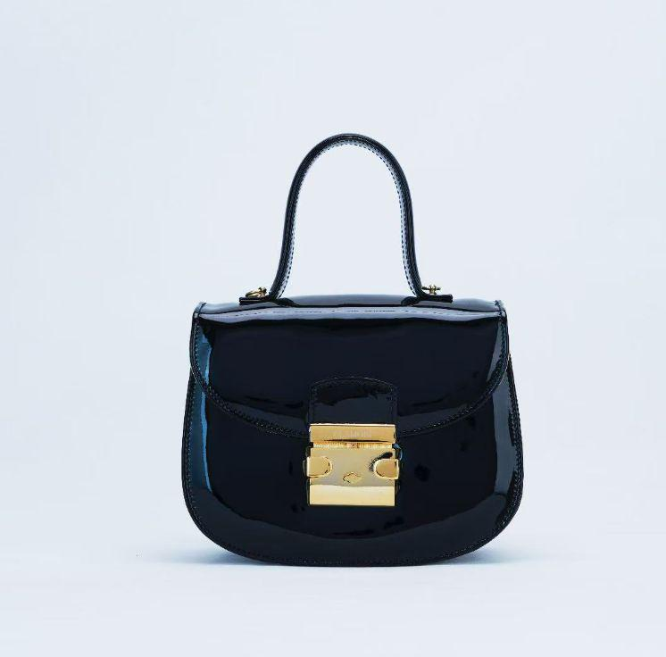 CLL37 亮黑色 漆皮 馬鞍包 s 微瑕不退不換 -M