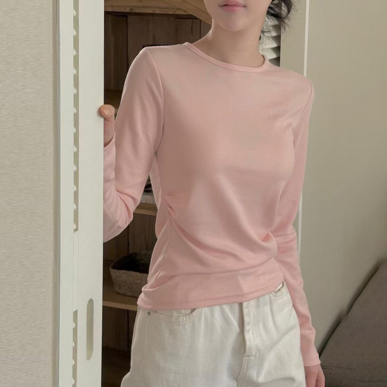 側抓摺造型合身長袖圓領棉TEE / 6色