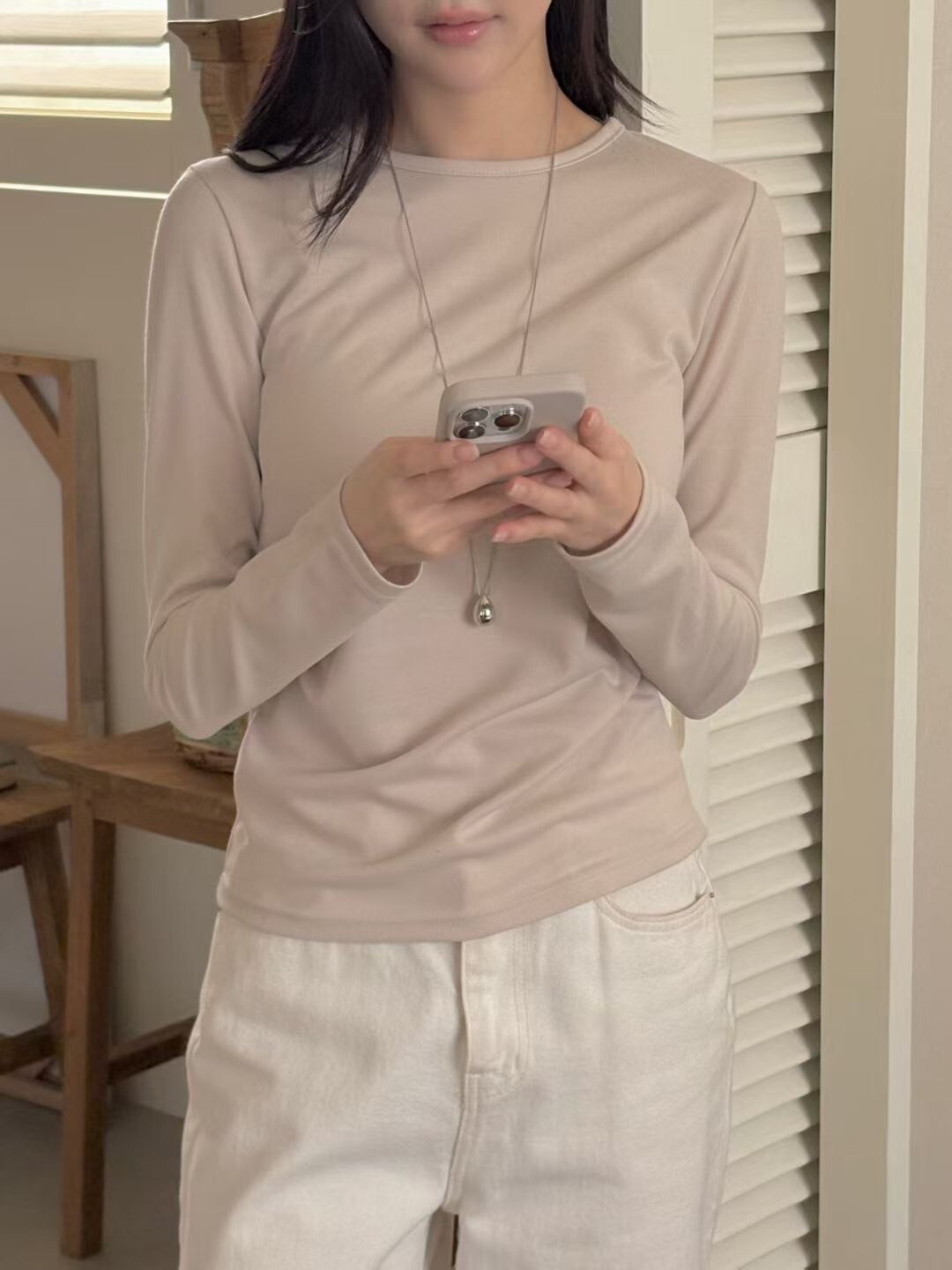 側抓摺造型合身長袖圓領棉TEE / 6色