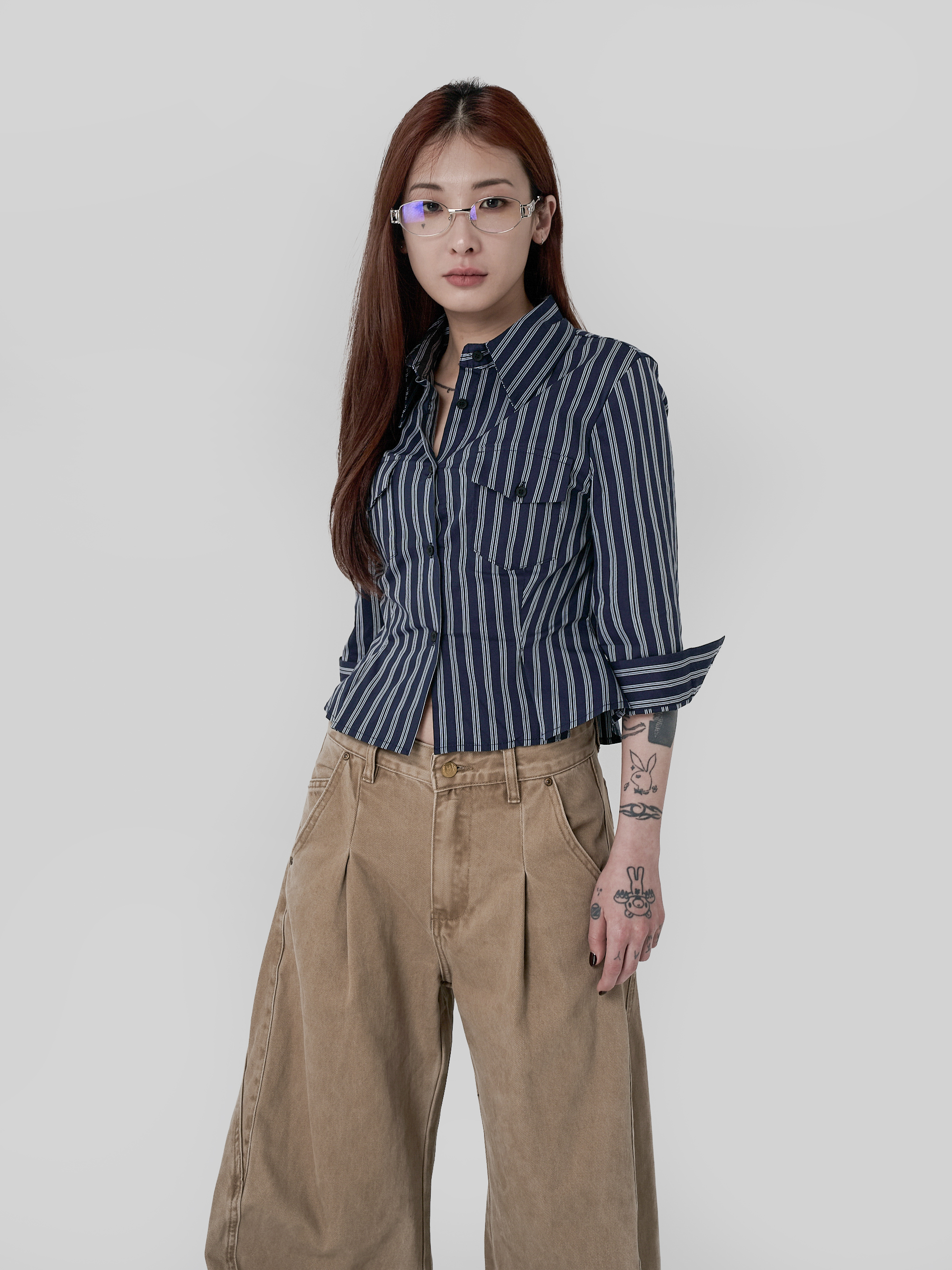 條紋雙口袋單排扣襯衫