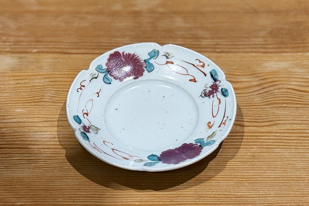 中田窯-5寸輪花皿 釉裏紅 加彩 雞冠花唐草