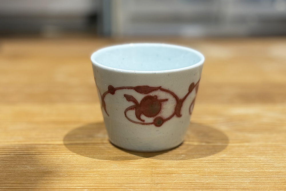 中田窯-蕎麥豬口（大） 釉裏紅 波斯紋