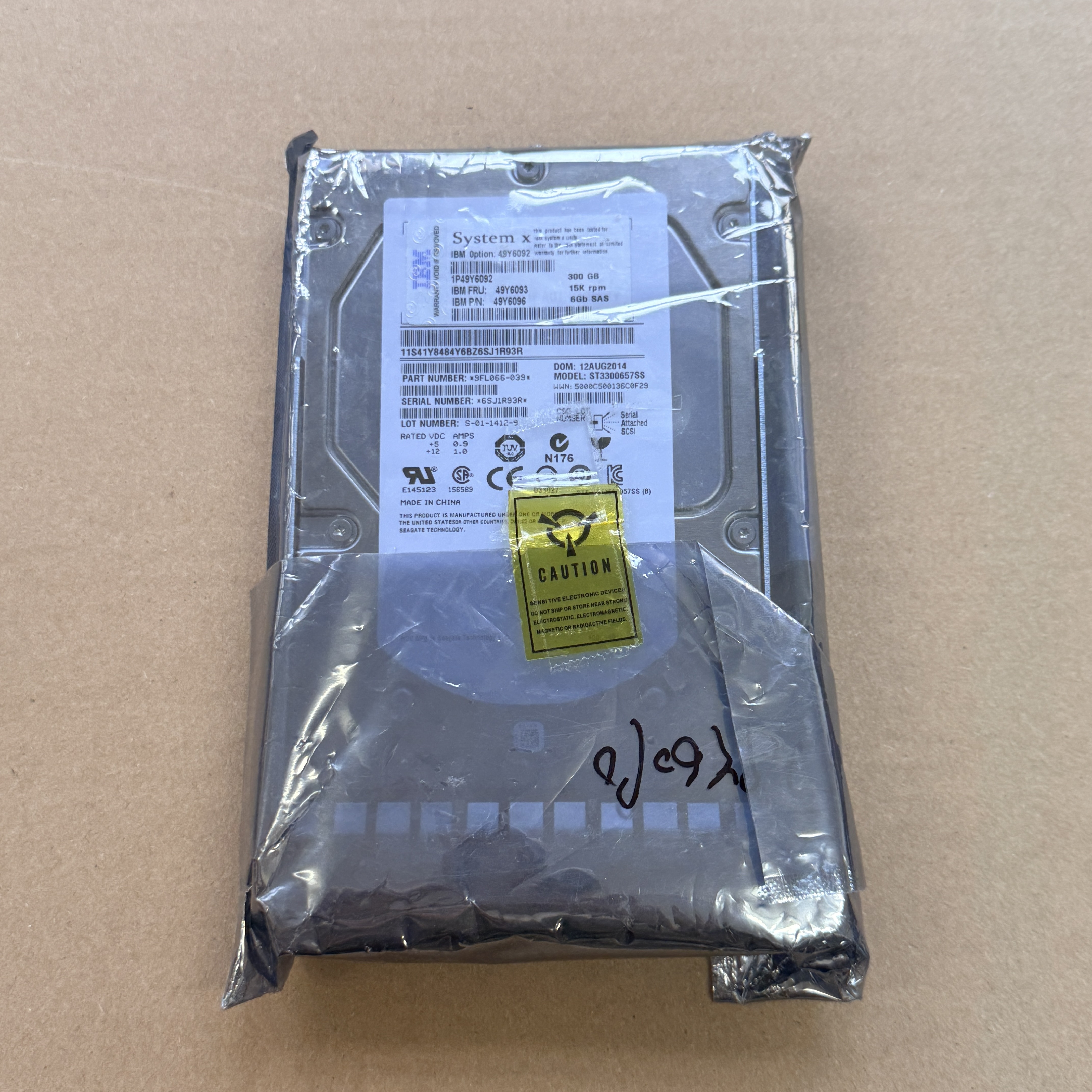 49Y6093 IBM 3.5" 300GB 15K SAS HDD (翻新)
