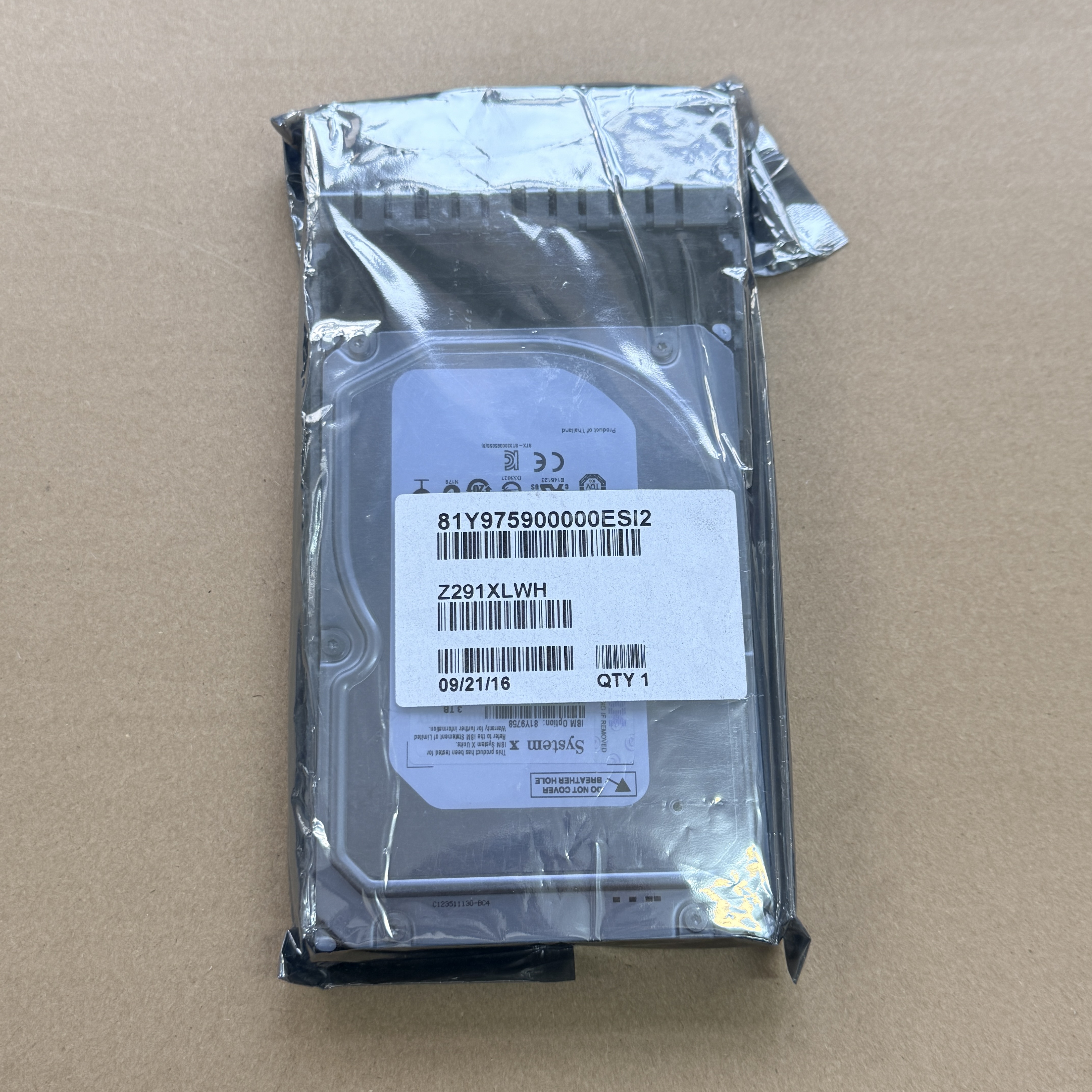 81Y9759 IBM 3TB 7200RPM 6G NL SAS 3.5 HS HDD (翻新)