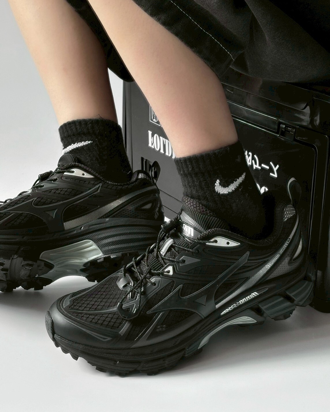 Mizuno Halo Mix TL 全黑 黑灰 防滑 防潑水 快繫鞋帶扣 機能 慢跑鞋 運動鞋 男女鞋