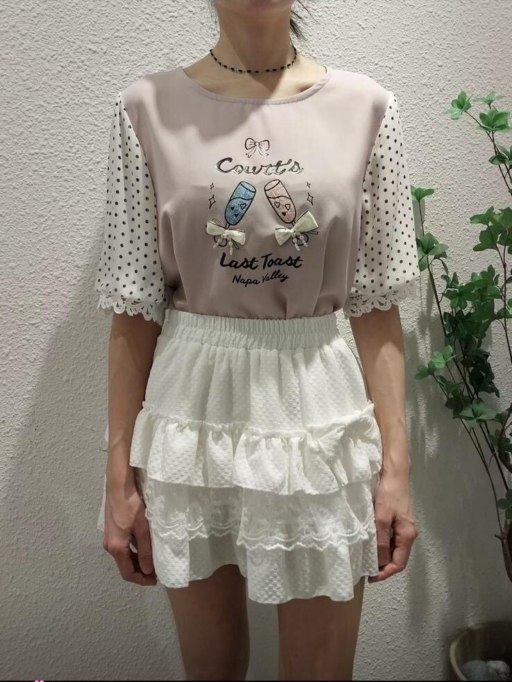 BT04 胸44 長22.5 $399 (一口價)