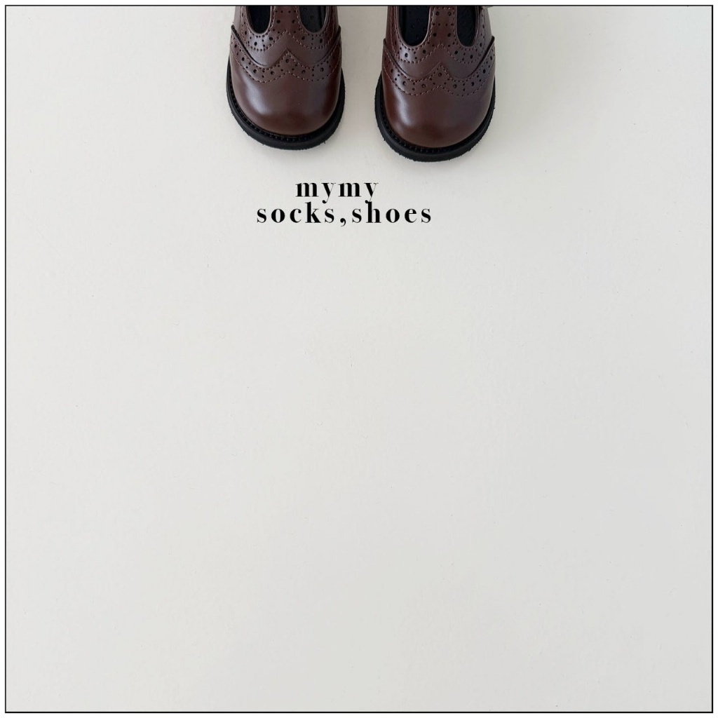 正韓春Mysocks 棕色雕花娃娃鞋