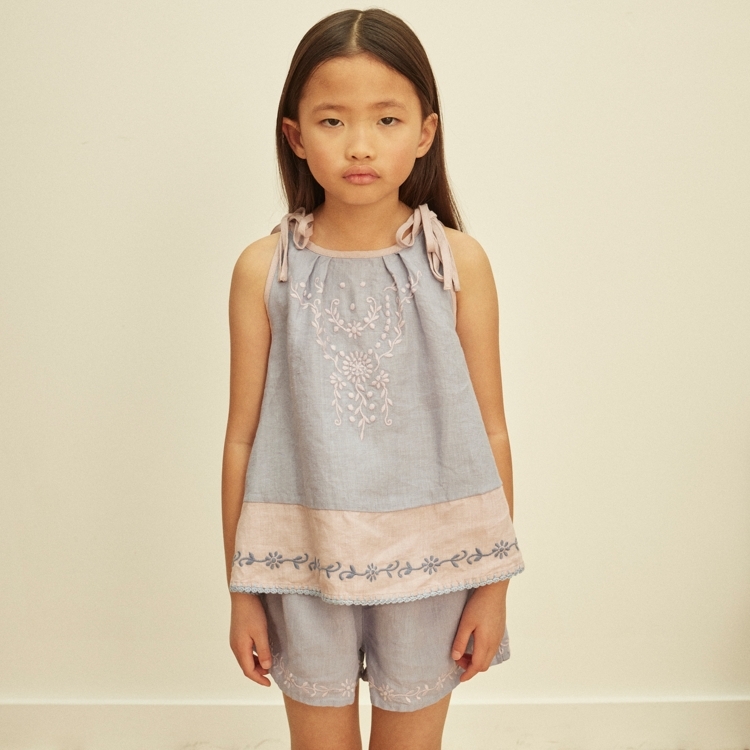 Apolina 甜美綁結後領小簍空套裝 EMELINE SHORT SET - BLUE-LILAC/LILAC