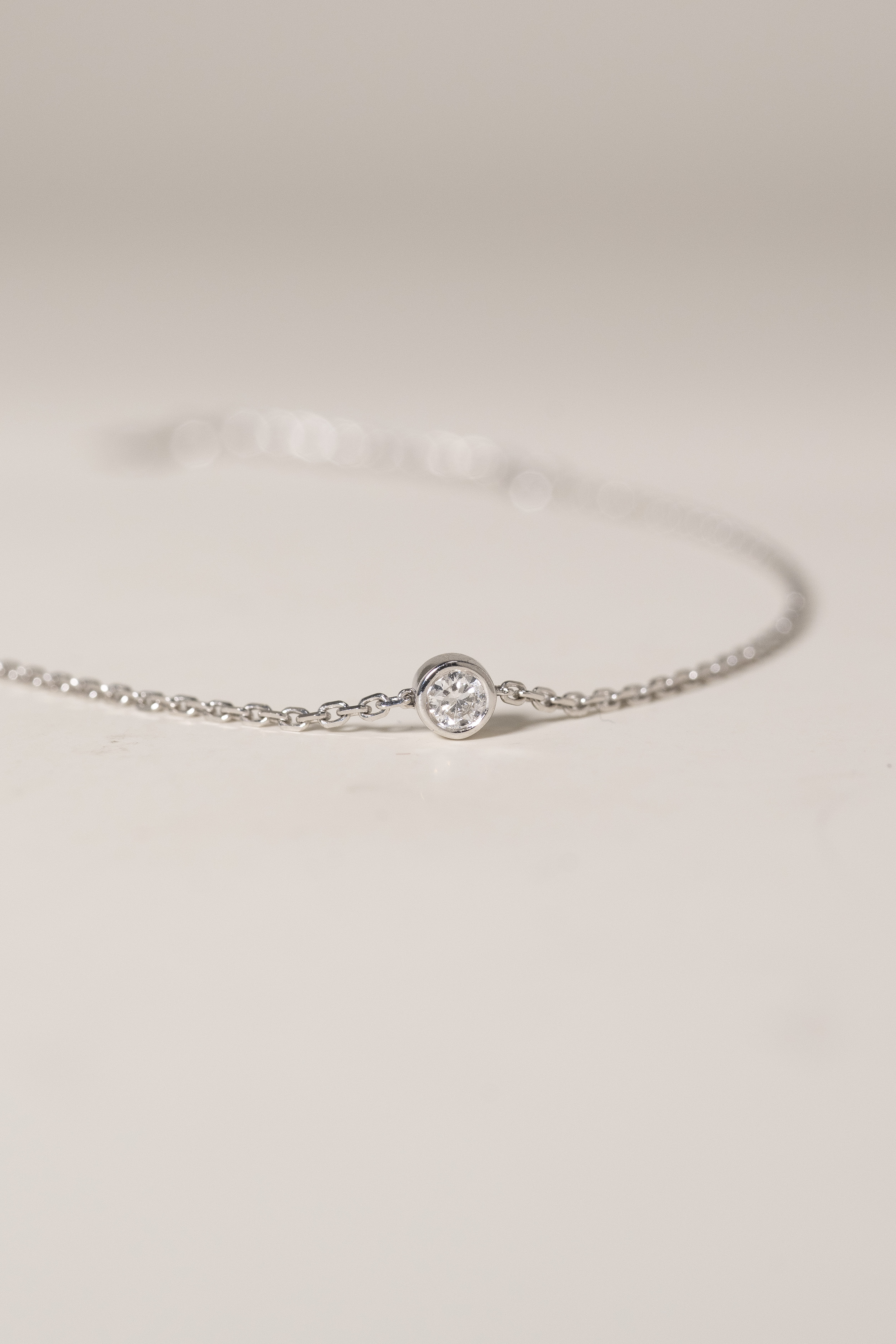 18K Single Diamond Bracelet